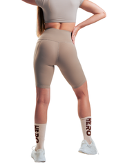 BIKER DE DAMA CON BOLSILLOS BEIGE