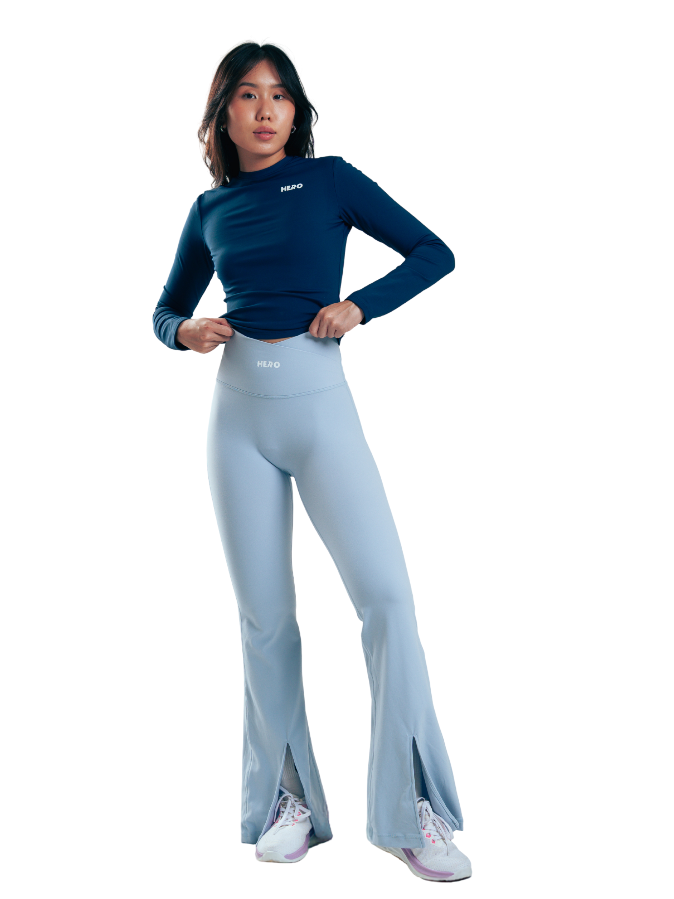 LEGGIN FLAREN CON ABERTURAS HERO AZUL BEBE