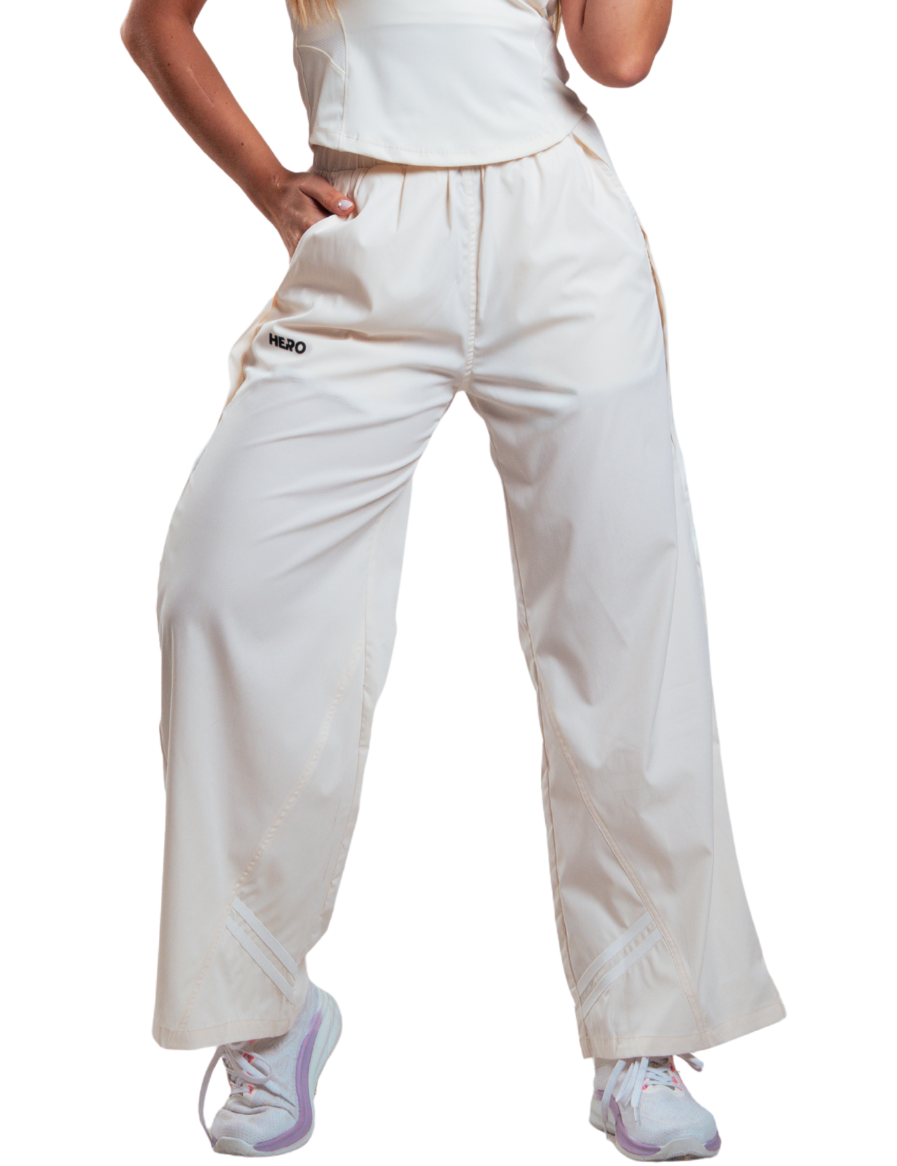 PANTSRETROBE.png