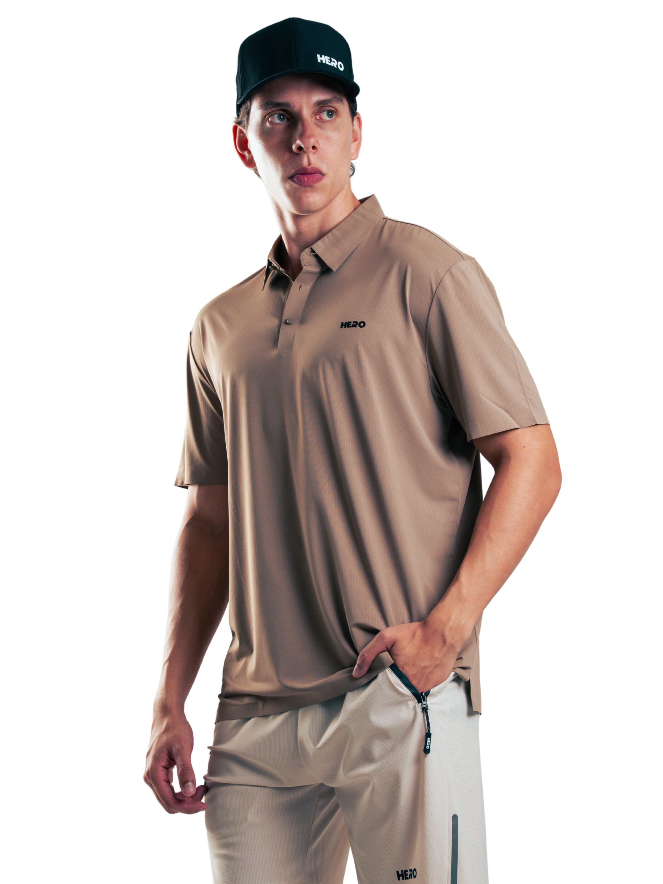 POLO ESSENTIALS HERO MARRON