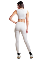 CONJUNTO TOP ESCOTE CUADRADO Y LEGGIN HERO