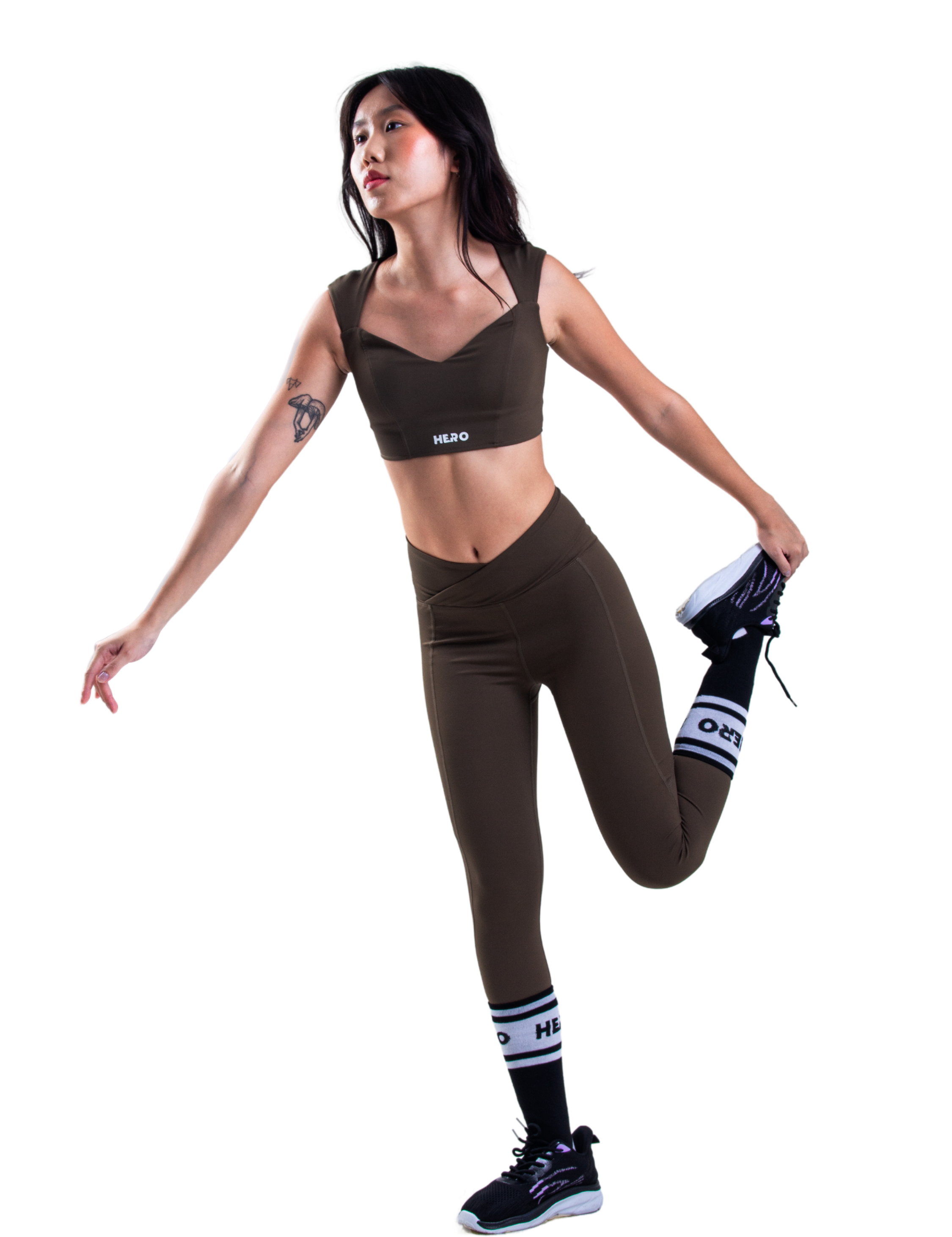 CONJUNTO TOP ESCOTE CUADRADO Y LEGGIN HERO