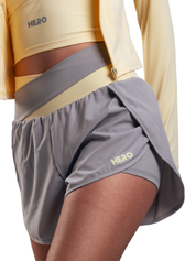 SHORT RUN FIT HERO AMARILLO