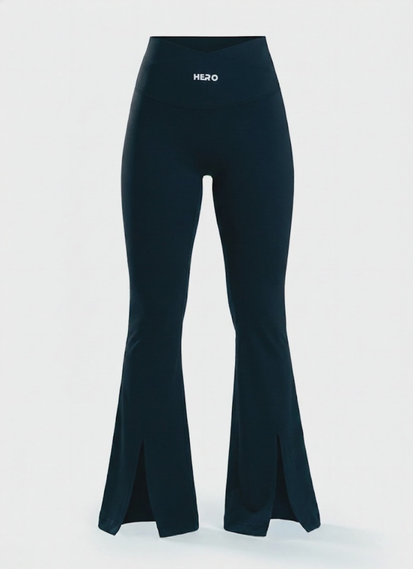 LEGGIN FLAREN CON ABERTURAS HERO NEGRO