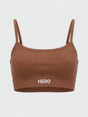 TOP CROP RIBBED HERO MARRON CLARO